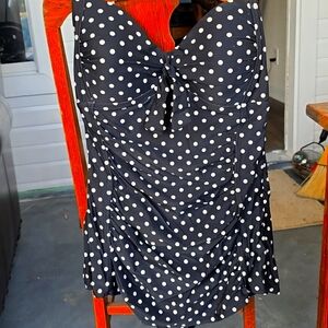 Black & White Polka Dot Swimsuit 0002